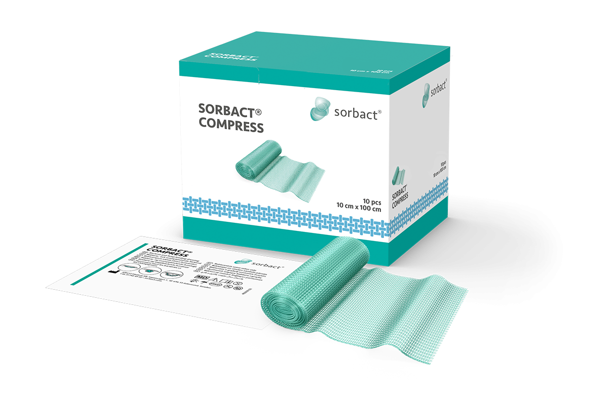 Förpackning av Sorbact Compress med ett förband bredvid